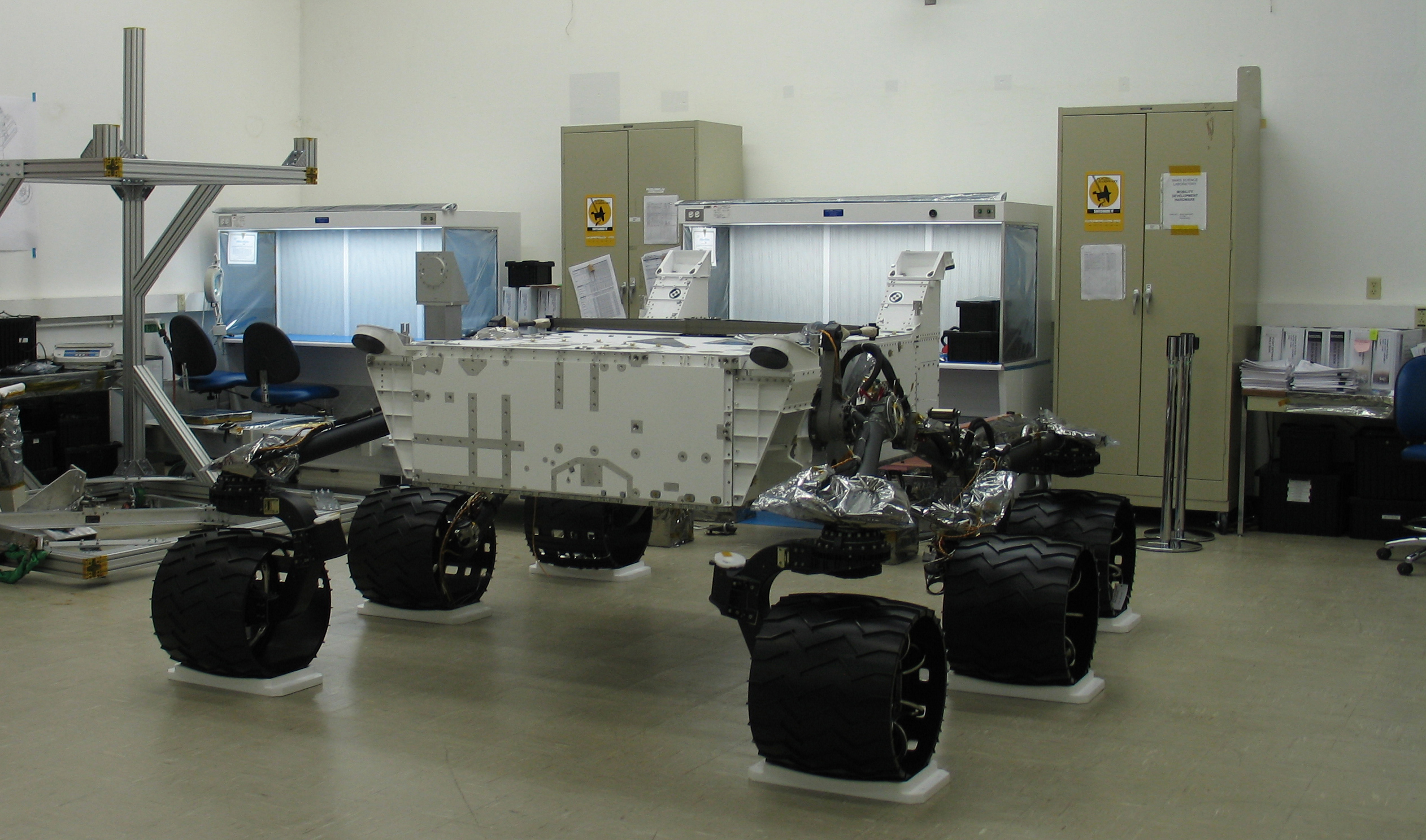 Mars Science Laboratory empty chassis.jpg